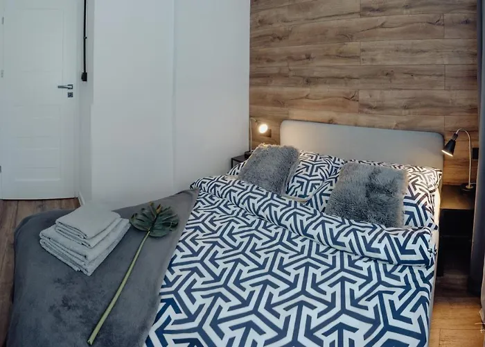 Centrum 2 Sypialnie I Salon 아파트 스클라르스카포렘바